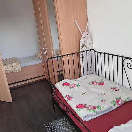 To Live Apartment Neuss